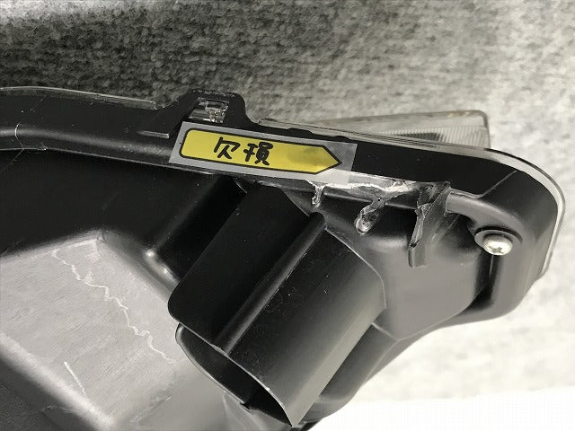 セレナ/ハイウェイスター/S/X/G/XV C27/GC/GFC/GNC/GFNC27/HFC27/HC27 純正 前期 右ヘッドライト レベライザーLED 刻印Z 100-23721(133995)