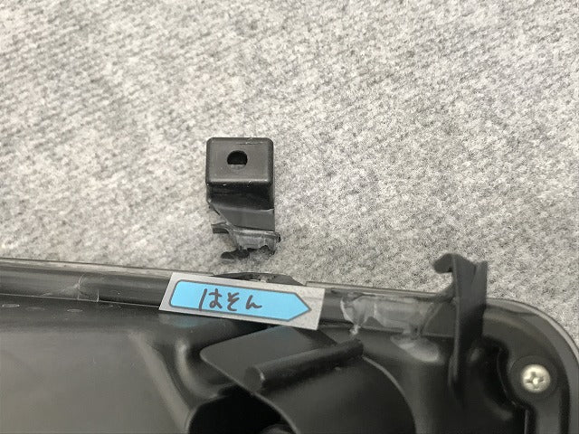 セレナ/ハイウェイスター/S/X/G/XV C27/GC/GFC/GNC/GFNC/HFC/HC 純正 前期 右ヘッドライト LED レベ付 100-23721 26010-5TF5A(133999)