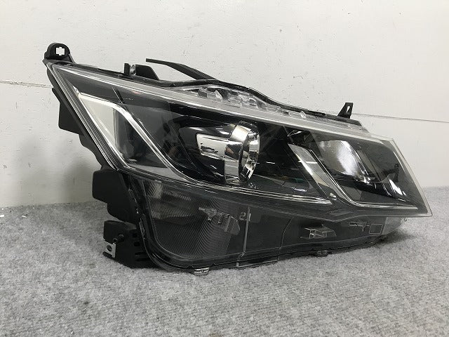 セレナ/ハイウェイスター/S/X/G/XV C27/GC/GFC/GNC/GFNC/HFC/HC 純正 前期 右ヘッドライト LED レベ付 100-23721 26025-5TF5A(134002)