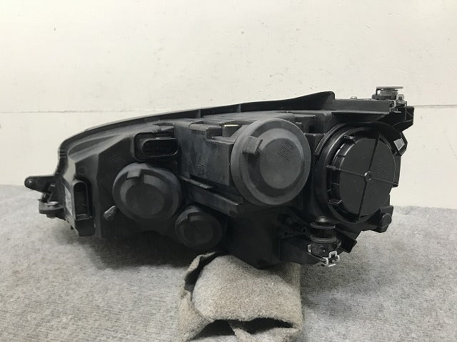 新品!ゴルフ7/GOLF VII 5G/AU 純正 前期 右 ヘッドライト/ランプ ハロゲン VALEO 5G2 941 006 E 5G2941006E フォルクスワーゲン(134007)
