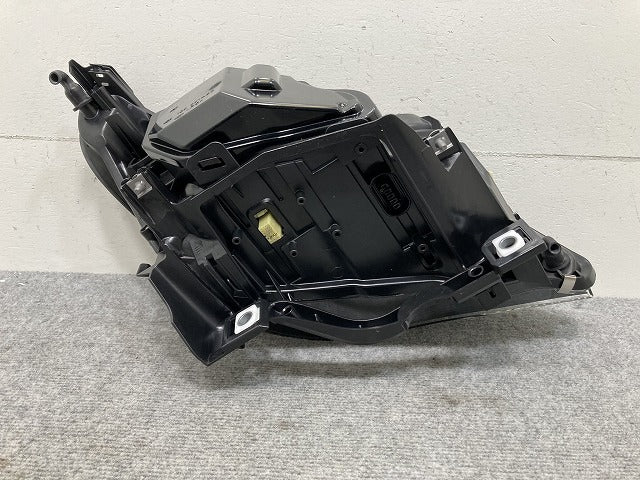 新品!5シリーズ E60/E61 純正 前期 左 ヘッドライト/ランプ キセノン HID AFS無 7 165 569 63127165569 BMW(134014)
