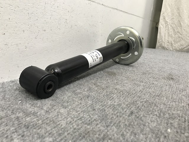 新品!ゴルフ3/GOLFⅢ/ヴェント 1H/1HA 社外  SACHS製 リアショックアブソーバー 105 739 1H0513031D フォルクスワーゲン(134038)