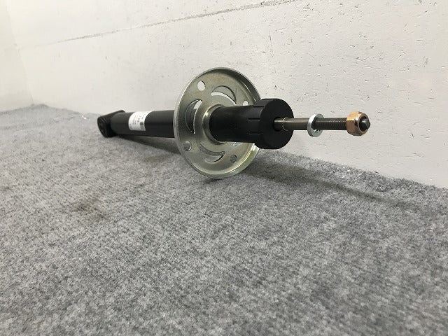 新品!ゴルフ3/GOLFⅢ/ヴェント 1H/1HA 社外  SACHS製 リアショックアブソーバー 105 739 1H0513031D フォルクスワーゲン(134038)