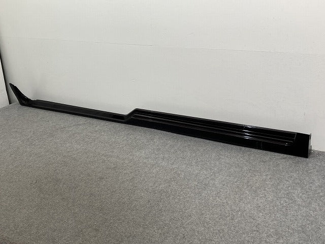 ヴォクシー/ノア/エスクァイア/V/X/G 80系/ZRR80G/ZRR85G/ZWR80G 純正 右 サイドステップ/サイドスカート 75850-28050 ボルドーマイカ 3R9(134051)