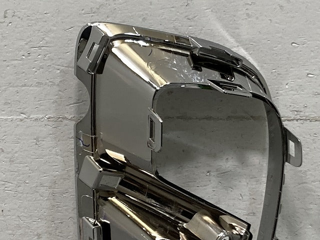 新品!キャプチャー HJ/HJBH5H/HJBH4MH 純正 右 フロント フォグカバー/フォグランプカバー 261A27768R 261525762R メッキ ルノー(134062)