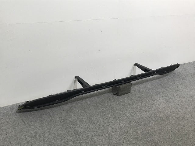 新品!Bクラス W246 純正 後期 リア アンダーカバー/ロアバンパー/ディフューザー A2468853925 素地 メルセデスベンツ(134071)