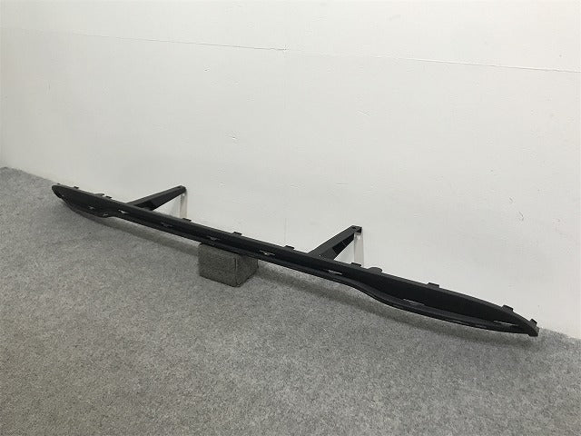 新品!Bクラス W246 純正 後期 リア アンダーカバー/ロアバンパー/ディフューザー A2468853925 素地 メルセデスベンツ(134071)