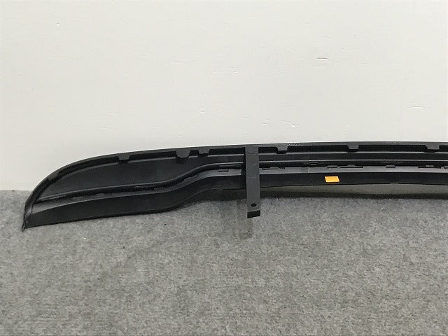 新品!Bクラス W246 純正 後期 リア アンダーカバー/ロアバンパー/ディフューザー A2468853925 素地 メルセデスベンツ(134071)