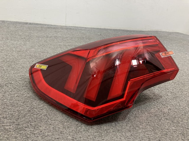 Q3 F3 純正 左 テールランプ/ライト/レンズ LED 83A.945.091/83A945091 アウディ(134103)