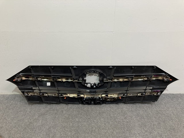 新車取り外し!アルファード 40系/AGH40W/AGH45W 純正 フロント グリル/ラジエーターグリル 53111-V2010 トヨタ(134304)