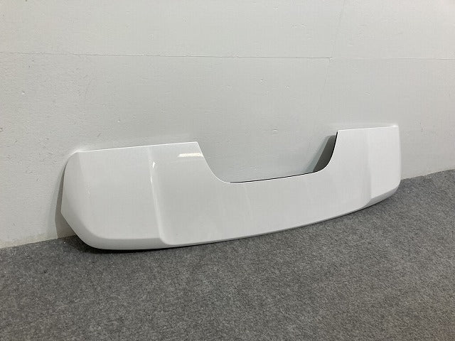 新車取り外し!ランドクルーザー/ランクル FJA300W/VJA300W 純正 リア ルーフスポイラー/ウィング 76085-60130 プレシャスホワイトパール 090(134308)