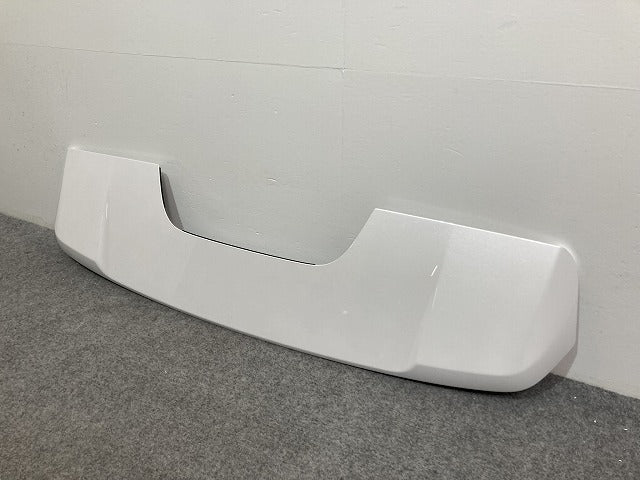 新車取り外し!ランドクルーザー/ランクル FJA300W/VJA300W 純正 リア ルーフスポイラー/ウィング 76085-60130 プレシャスホワイトパール 090(134308)