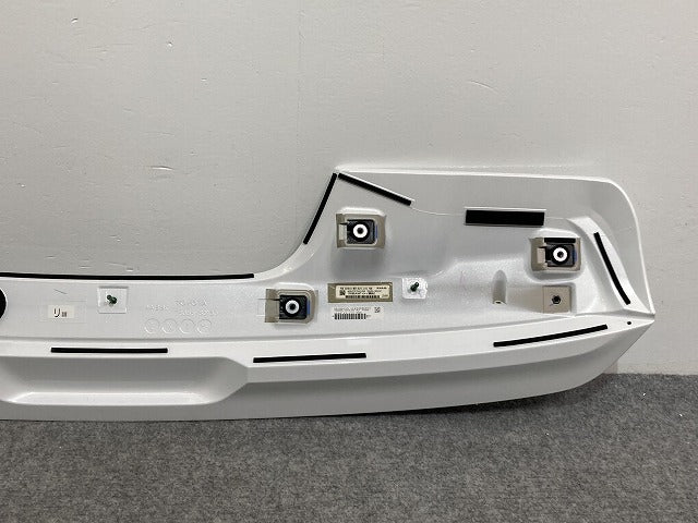 新車取り外し!ランドクルーザー/ランクル FJA300W/VJA300W 純正 リア ルーフスポイラー/ウィング 76085-60130 プレシャスホワイトパール 090(134308)