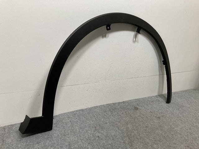 新車取り外し!クラウン/クロスオーバー TZSH35/AZSH35 純正 右 フロント フェンダーアーチモール/オーバーフェンダー 75601-30130 素地 トヨタ(134327)