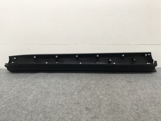 新車取り外し!クラウン/クロスオーバー TZSH35/AZSH35 純正 右 フロント サイドステップ/サイドスカート 75073-30020 素地 トヨタ(134350)