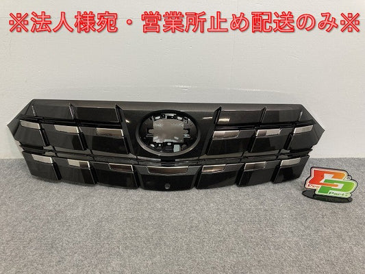 新車取り外し!アルファード 40系/AGH40W/AGH45W 純正 フロント グリル/ラジエーターグリル カメラ穴付 53111-V2010 トヨタ(134351)