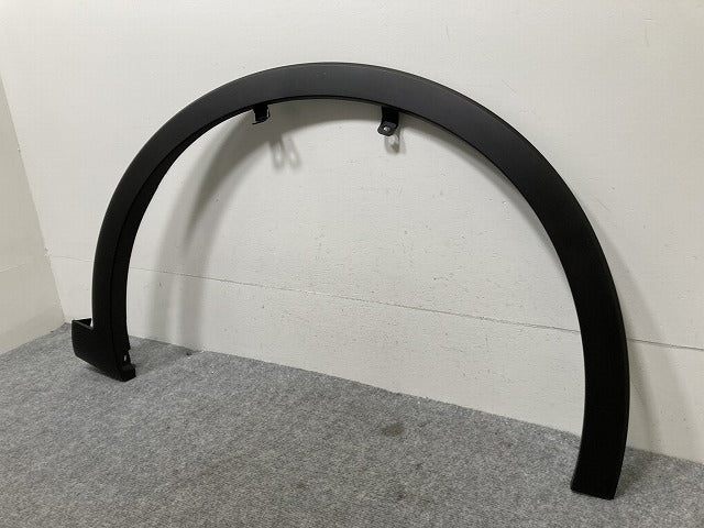 新車取り外し!クラウン/クロスオーバー TZSH35/AZSH35 純正 右 フロント フェンダーアーチモール/オーバーフェンダー 75601-30130 素地 トヨタ(134364)
