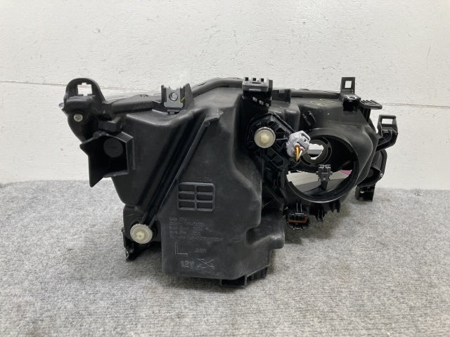セレナ/ハイウェイスター/S/X/G/XV C27/GC27/GFC27/GNC27/GFNC27/HFC27/HC27 純正 前期 左 ヘッドライト LED レベ 100-23721(134385)