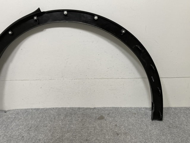 新車取り外し!クラウン/クロスオーバー TZSH35/AZSH35 純正 右 リア フェンダーアーチモール/オーバーフェンダー 75605-30210 素地 トヨタ(134391)