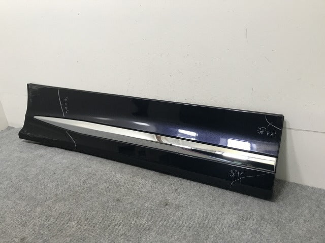 ヴェルファイア/アルファード 30系/AGH30W/AGH35W/GGH30W/GGH35W/AYH30W 純正 右 スライド ドア サイドパネル モデリスタ 76915-580AR3(134444)