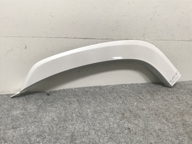 新車取り外し!ランドクルーザー/ランクル FJA300W/VJA300W 純正 左 リア ドア/オーバーフェンダー/フェンダーアーチモール 75078-60060(134452)