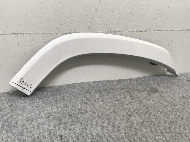 新車取り外し!ランドクルーザー/ランクル FJA300W/VJA300W 純正 右 リア ドア/オーバーフェンダー/フェンダーアーチモール 75077-60060/1/2 090(134453)