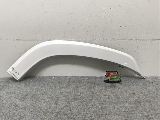 新車取り外し!ランドクルーザー/ランクル FJA300W/VJA300W 純正 右 リア ドア/オーバーフェンダー/フェンダーアーチモール 75077-60060/1/2 090(134454)