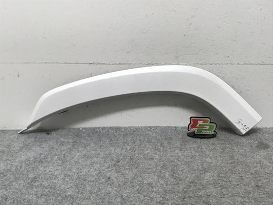 新車取り外し!ランドクルーザー/ランクル FJA300W/VJA300W 純正 左 リア ドア/オーバーフェンダー/フェンダーアーチモール 75078-60060 090 トヨタ(134458)