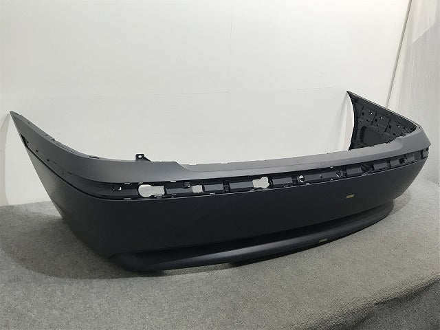 新品!7シリーズ E65/E66 純正 リア バンパー 51.12-8 223 255 51127042697 未塗装 BMW(134476)