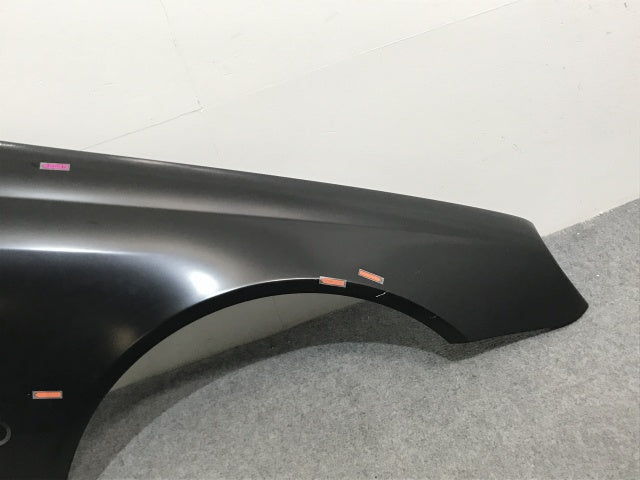 新品!CLKクラス C209/A209 純正 右 フロント フェンダー 209 880 04 18/A2098800418 未塗装 メルセデスベンツ(134482)