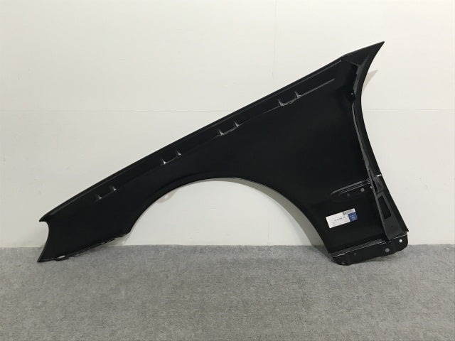 新品!CLKクラス C209/A209 純正 右 フロント フェンダー 209 880 0418/A2098800418 未塗装 メルセデスベンツ(134483)