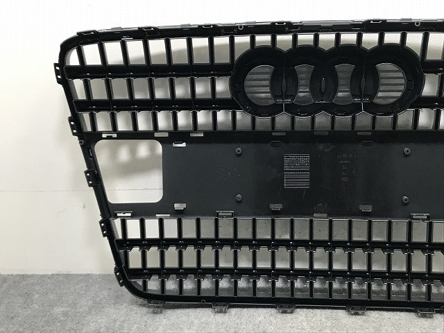 新品!Q7 4L系 純正 フロント グリル/ラジエーターグリル 4L0 853 651 A 4L0853651A1QP グレー メタリック アウディ(134498)