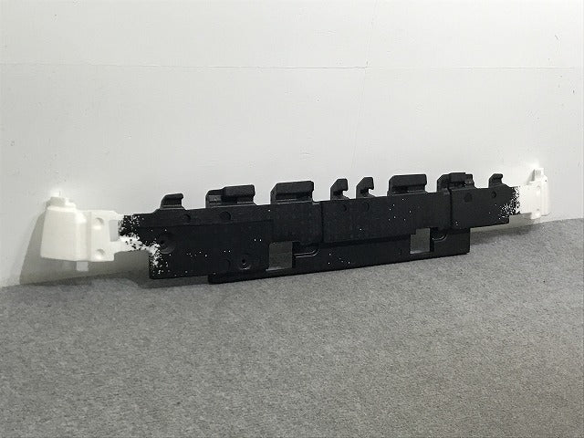 新品!S60 RB系 純正 リア バンパー エネルギーアブソーバー 8687451 3 V8687451 ボルボ(134503)