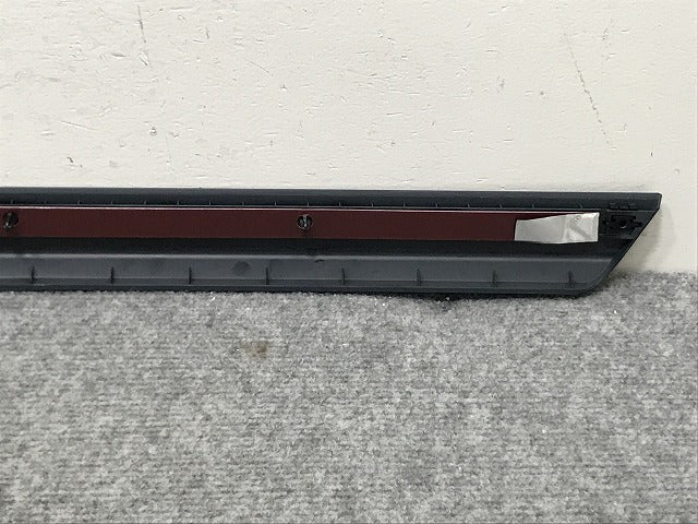 新品!パサート/B6 3C系 2005-2011 純正 右 リア ドアガーニッシュ/モールディング 3C0.854.950 3C0854950BGRU フォルクスワーゲン(134508)