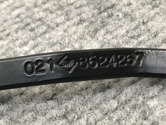 新品!V70(285)/S60 SB系 純正 前期 右 フロント ワイパーアーム 8624267 8624267 未塗装 ボルボ(134510)