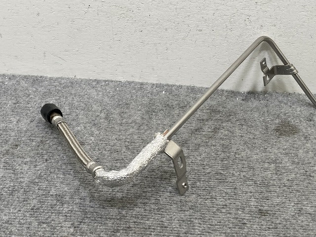 新品!A4(B6/B7) 8E系 純正 オイルパイプ/ターボチャージャーオイルフィードライン 06B 145 77 1P 06B145771P アウディ(134512)