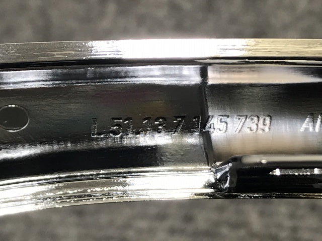 新品!7シリーズ E65/E66 純正 左 フロント グリルメッキガーニッシュ/グリルメッキモール 51.13 7 145 739 51137145739 BMW(134517)