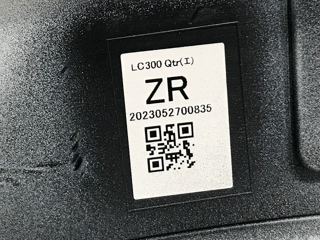 新車取り外し!ランドクルーザー/ランクル FJA300W/VJA300W 純正 右 リア クォーター/オーバーフェンダー/アーチモール 75605-60120(134522)