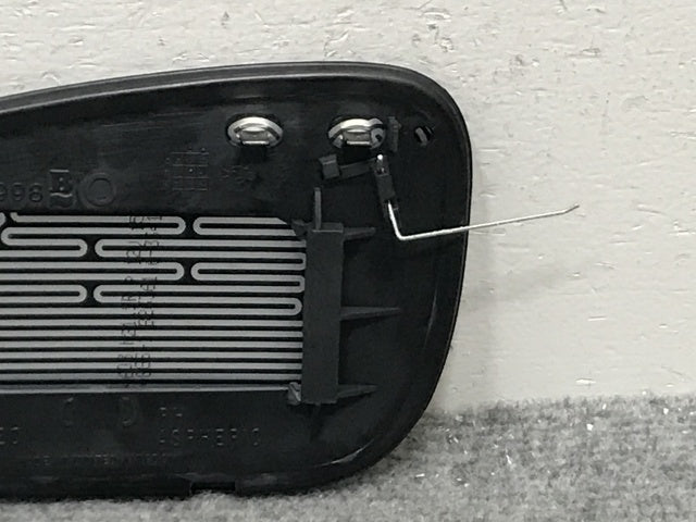 新品!V70/S60/S80 SB系 純正 右 ドアミラー ミラーのみ 30001-998 9203124 ボルボ(134558)