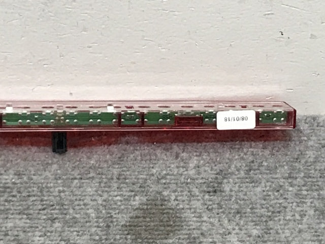 新品!A4(B6/B7) 8E系 純正 ハイマウントストップランプ/テールランプ/ライト/レンズ LED 8E5 945 097 8E5945097C アウディ(134564)