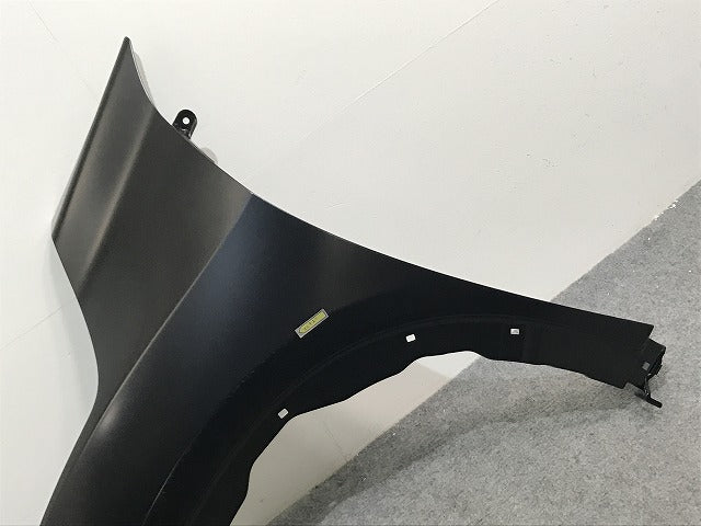 新品!ヴェゼル/VEZEL RU1/RU2/RU3/RU4 純正 左 フロント フェンダー 60260-T7A-G00ZZ 未塗装 ホンダ(134569)