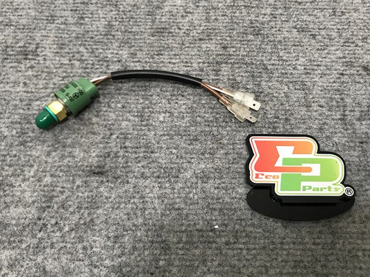 新品!SL/Vクラス R129/W638 純正 エアコンプレッシャースイッチ 004 820 67 10 A0048206710 メルセデスベンツ(134576)