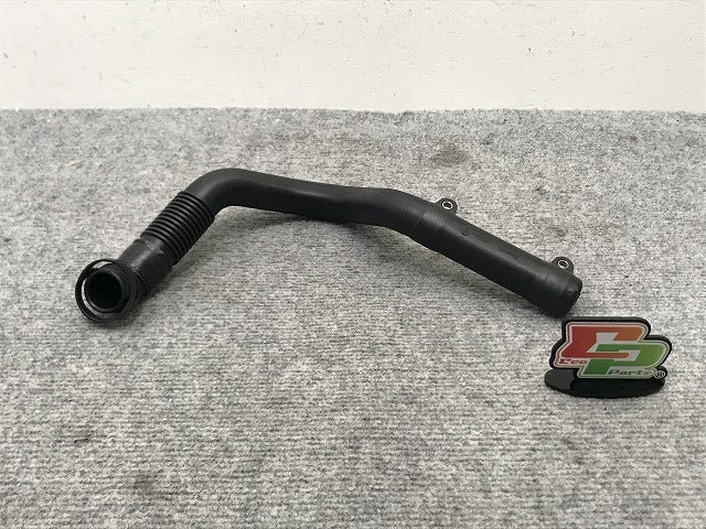 新品!A4(B6/B7) 8E系 純正 エアパイプ/チューブ 06B 129657C 06B129657C アウディ(134596)