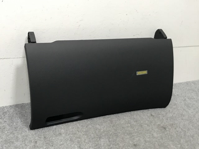 新品!A4(B6) 8E系 純正 グローブボックス リッド 8E28571246PS アウディ(134602)