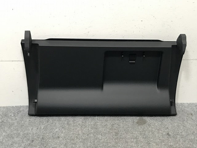 新品!A4(B6) 8E系 純正 グローブボックス リッド 8E28571246PS アウディ(134602)