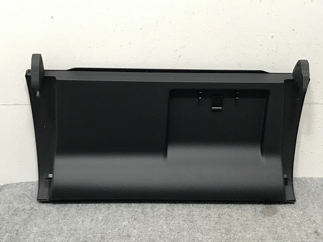 新品!A4(B6) 8E系 純正 グローブボックス リッド 8E28571246PS アウディ(134603)