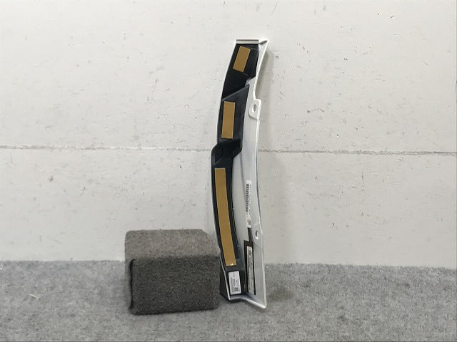 新品!ハリアー 80系/MXUA80/MXUA85/AXUH80/AXUH85 純正 右リア クォーターパネル モデリスタ D2611-63110/210 D2611-63110-A0(134615)