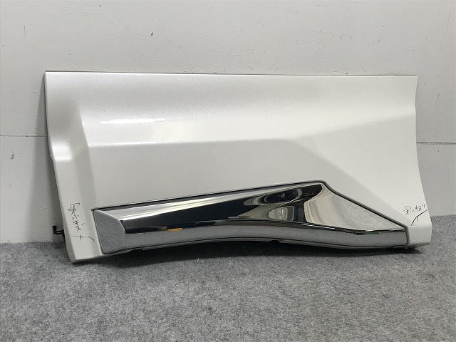 ハリアー 80系/MXUA80/MXUA85/AXUH80/AXUH85 純正 左 リア ドア サイドパネル リテーナー付 D2611-63110/210 D2611-63110-A0(134618)