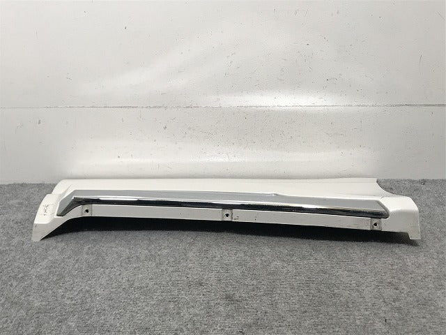 ハリアー 80系/MXUA80/MXUA85/AXUH80/AXUH85 純正 左 リア ドア サイドパネル リテーナー付 D2611-63110/210 D2611-63110-A0(134618)