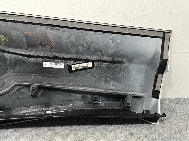 ハリアー 80系/MXUA80/MXUA85/AXUH80/AXUH85 純正 左 リア ドア サイドパネル リテーナー付 D2611-63110/210 D2611-63110-A0(134618)